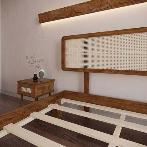 Hazeran Model Ceviz Renk Ahşap Komodin