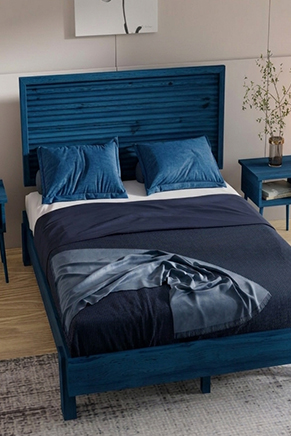 Renazzo Mobilya, ahşap ve MDF mobilya üretiminde uzman, özel ölçü ve projeye özel karyola, gardırop ve masa çözümleri sunar.