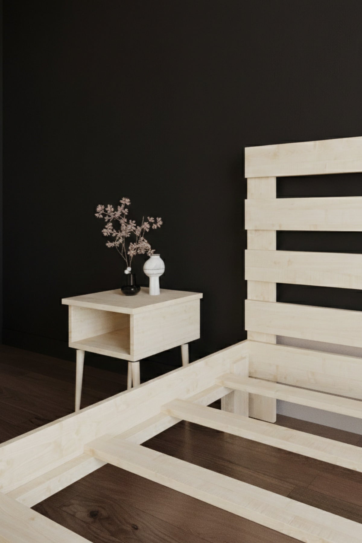 Urban Model Masif Ahşap Karyola 2 Adet Komodin 90x190 Vernikli