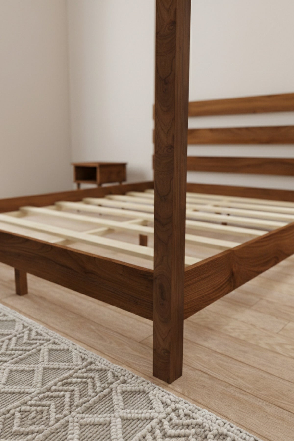Natura Ci̇bi̇nli̇kli̇ Model Masif Ahşap Karyola 200x200 Doğal
